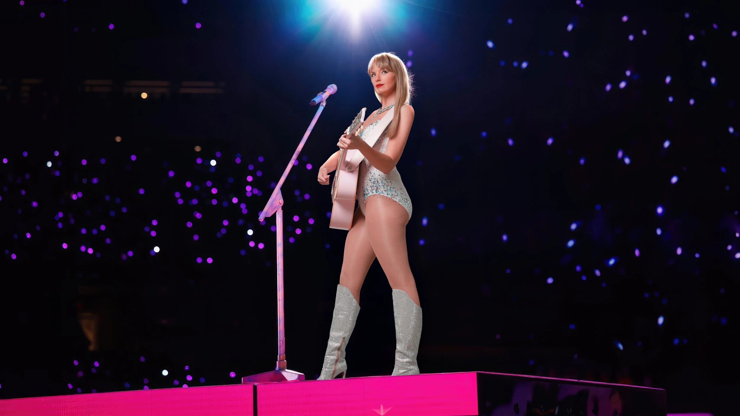 Taylor Swift Tribute live performance